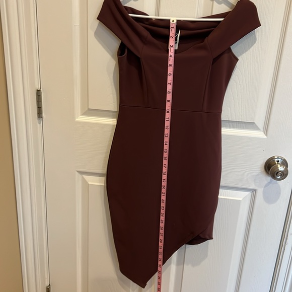 Windsor small plum off the shoulder asymmetrical dress - Picture 5 of 5